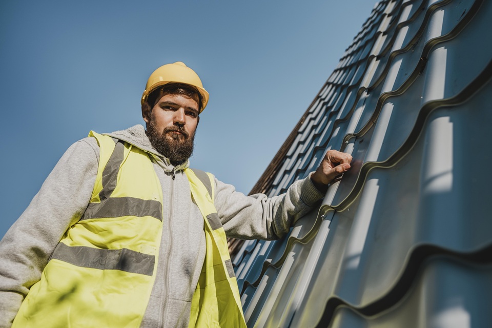 Choosing The Right Roofing Material